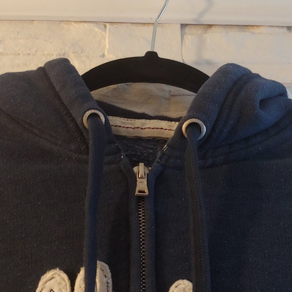 Hollister Zipup Hoodie - Picture 5 of 7